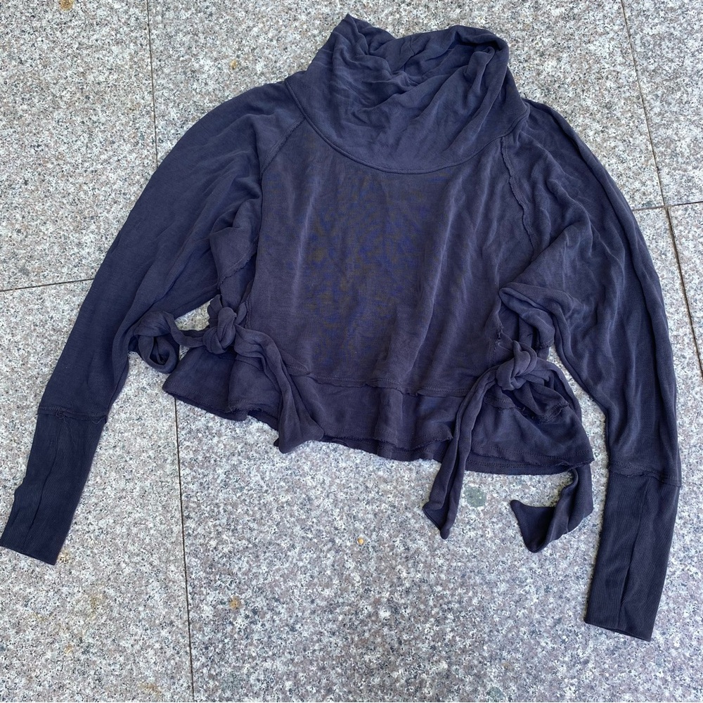 Free people pullover